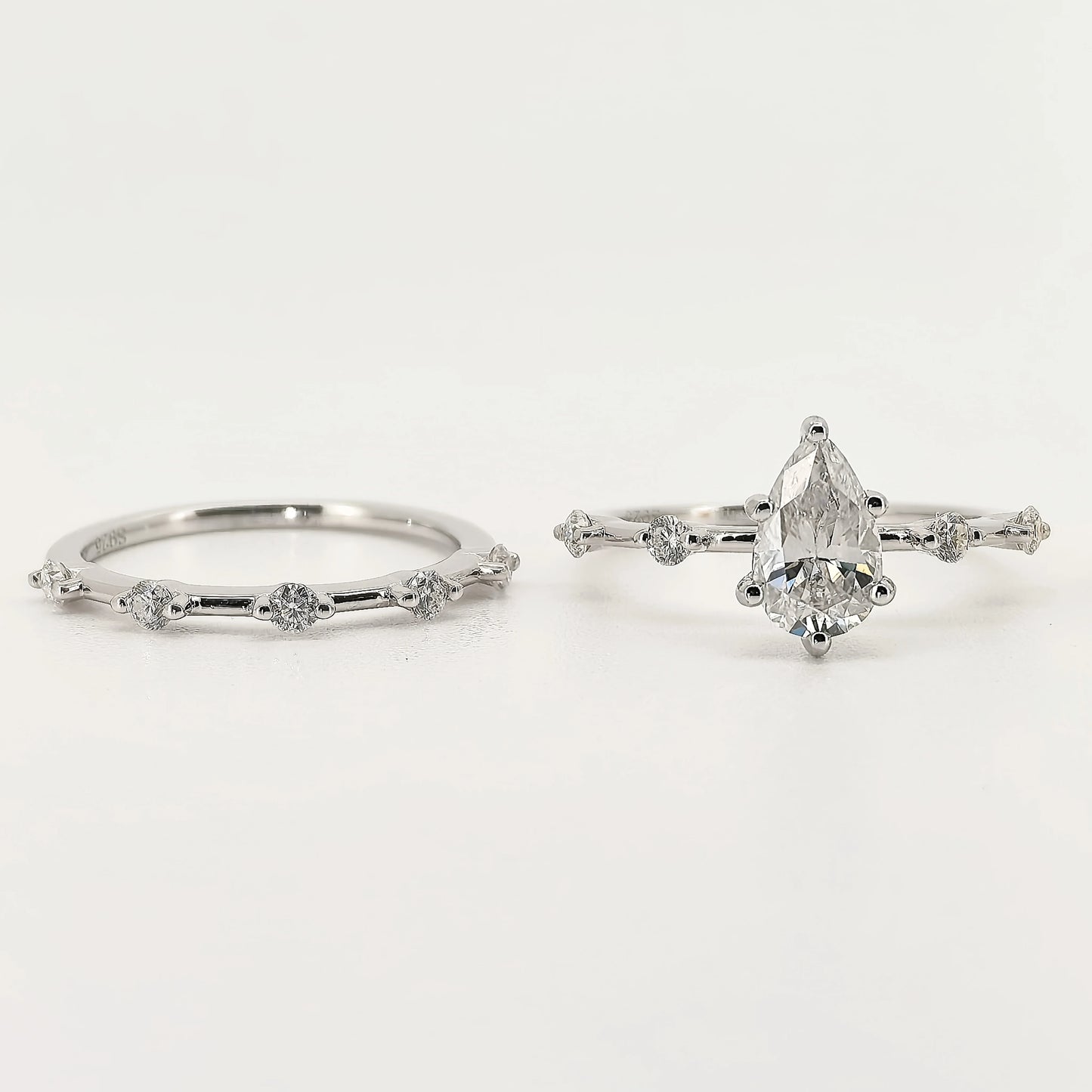 Pear Cut Moissanite Ring – 1CT VVS D Color, GRA Certified, 925 Sterling Silver