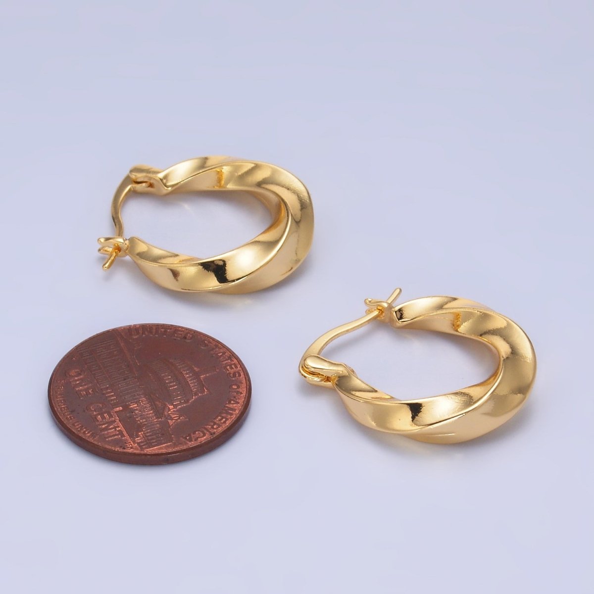 24K Gold Filled Edged Twist Latch Hoop Earrings - 20mm
