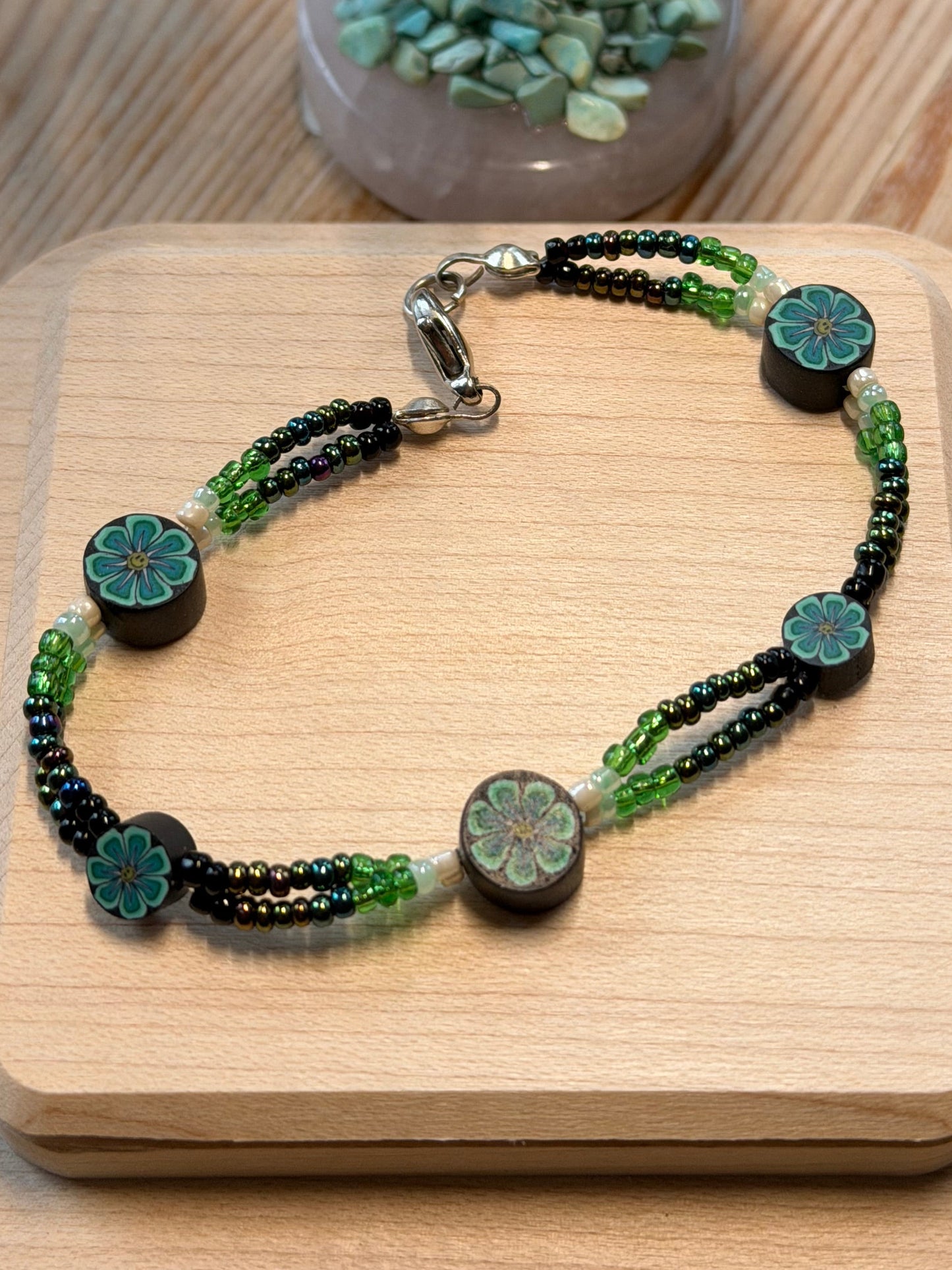 Primo Fimo Beaded Bracelet with Flower Accents