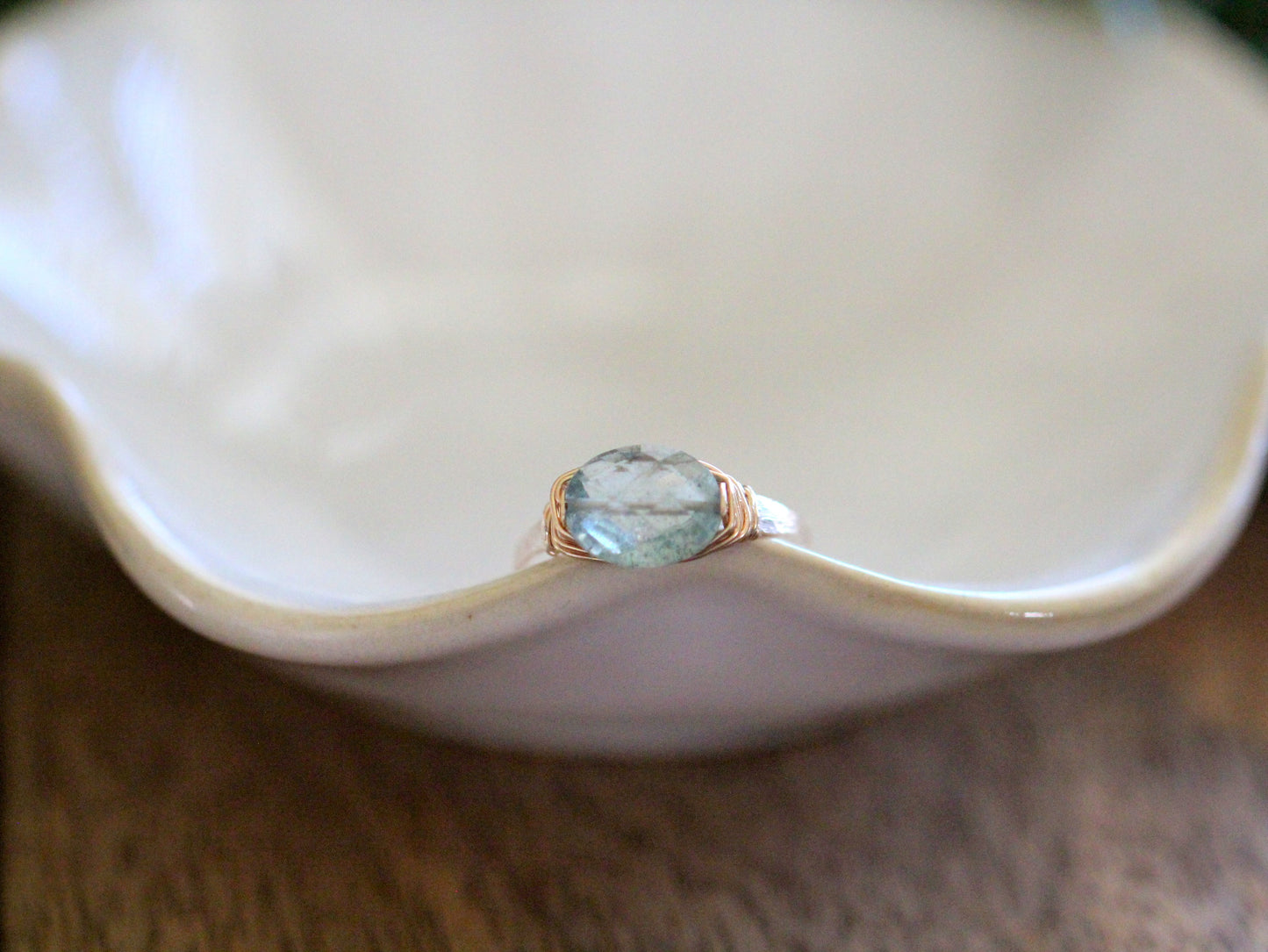 Pura Ring – Faceted Aquamarine Oval on Handmade Hammered Band
