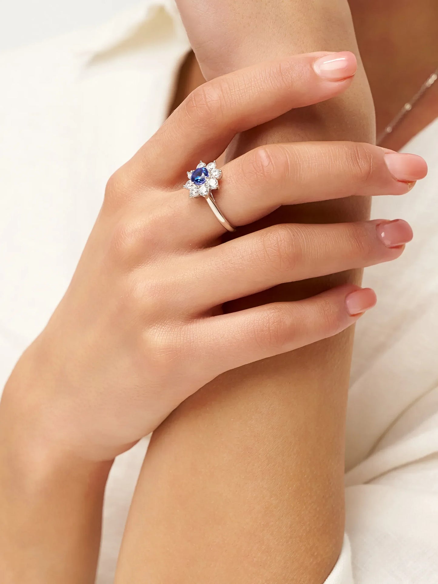 Blue Rhyme Starlight Sapphire Ring – 925 Sterling Silver