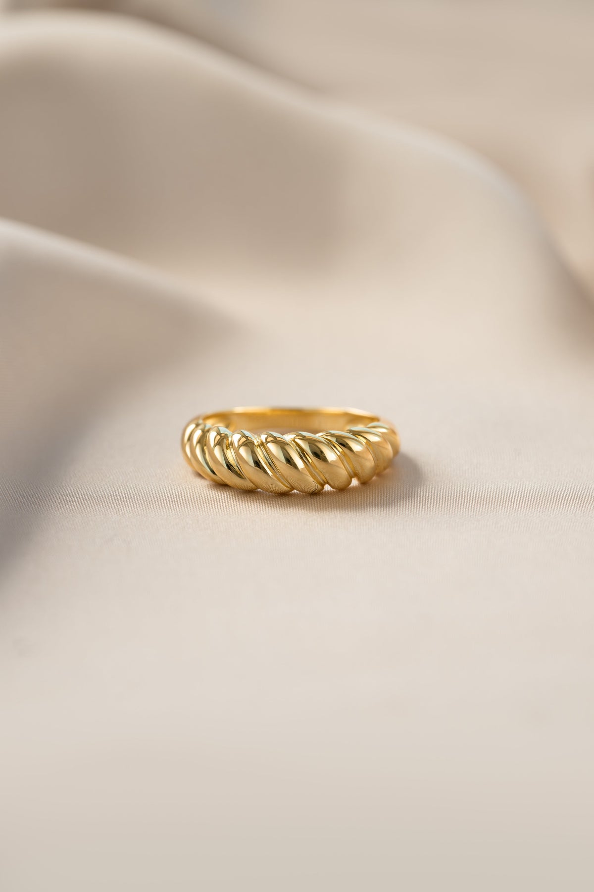 Croissant Dome Ring